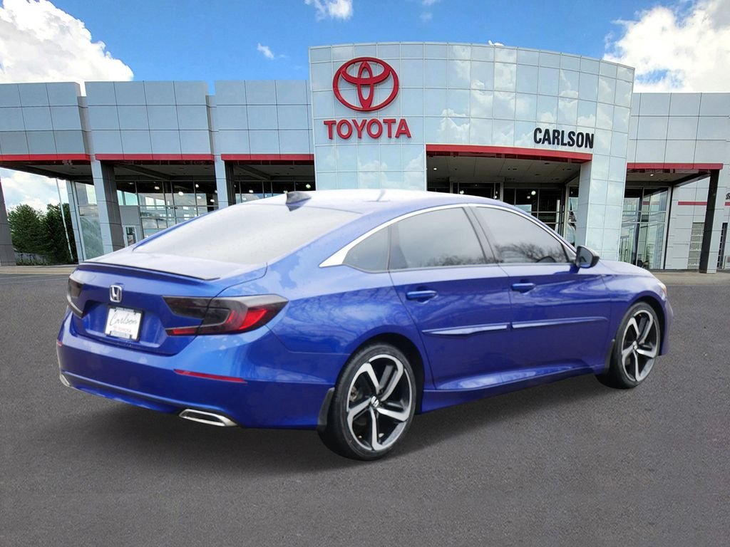 Used 2022 Honda Accord Sport SE with VIN 1HGCV1F4XNA025313 for sale in Minneapolis, Minnesota