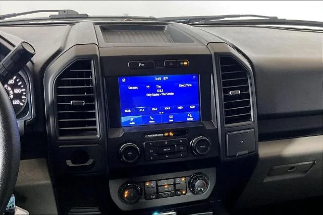 Used 2020 Magma Red Ford XL image 31
