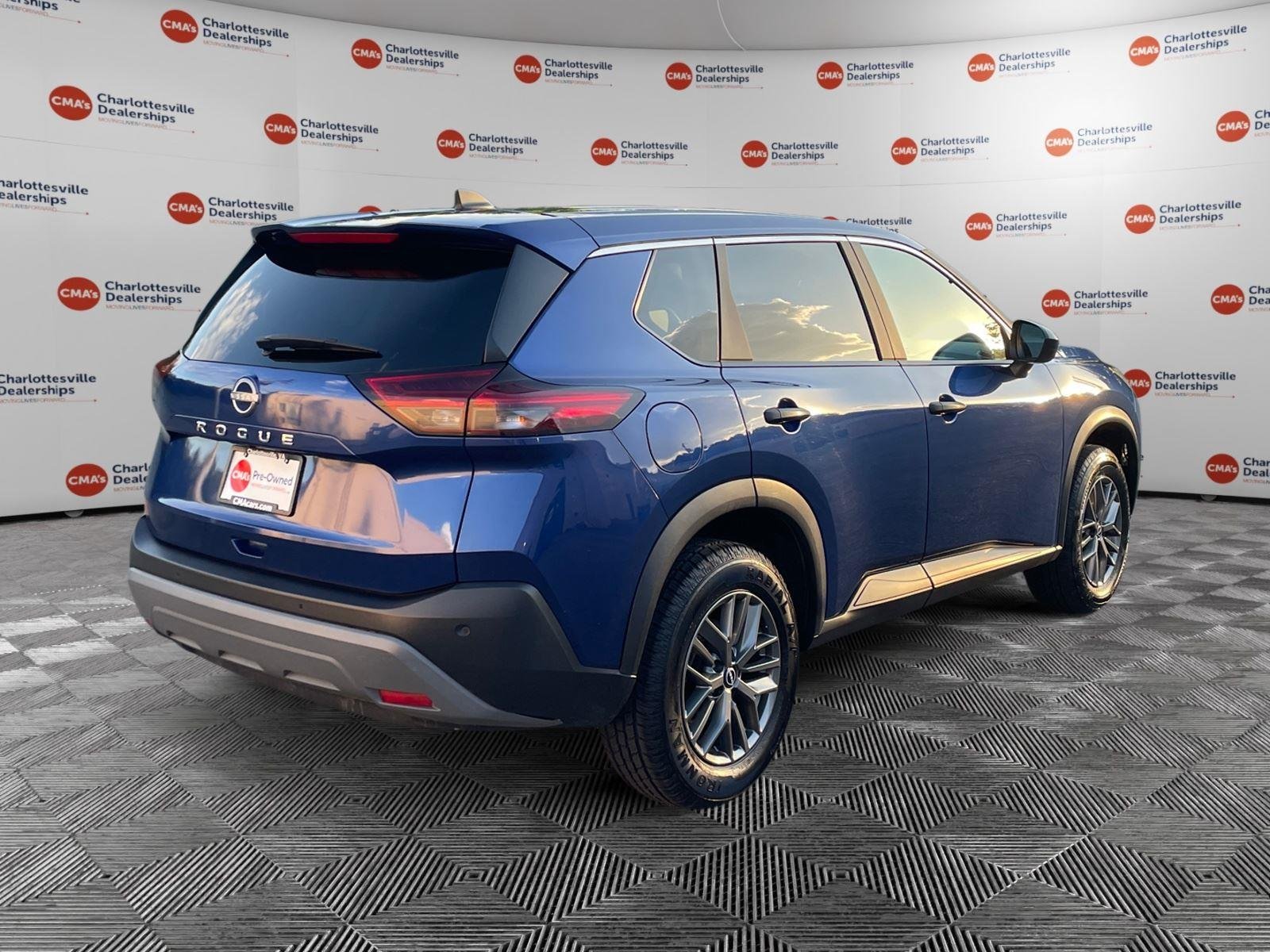Used 2023 Caspian Blue Metallic Nissan S image 5