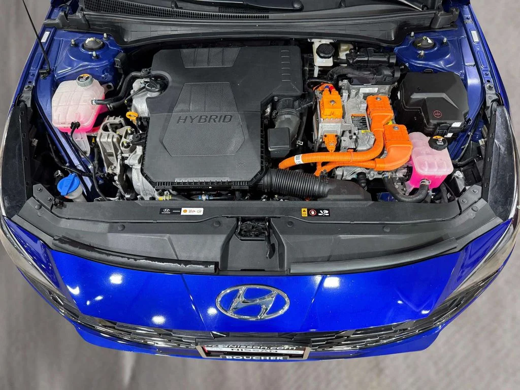 Used 2023 Intense Blue Hyundai Limited image 27
