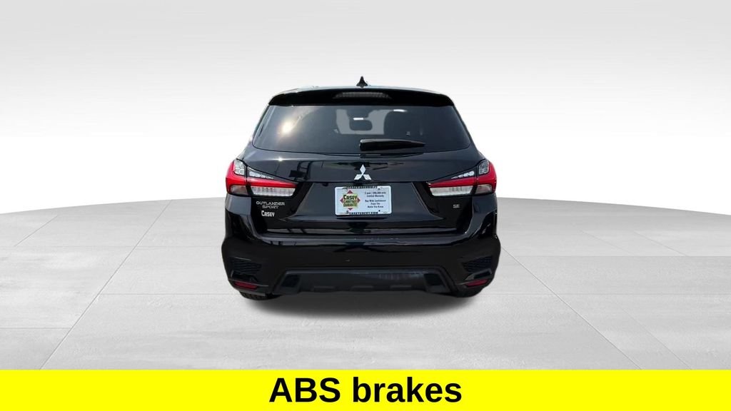 Used 2025 Black Mitsubishi 2.0 SE image 5