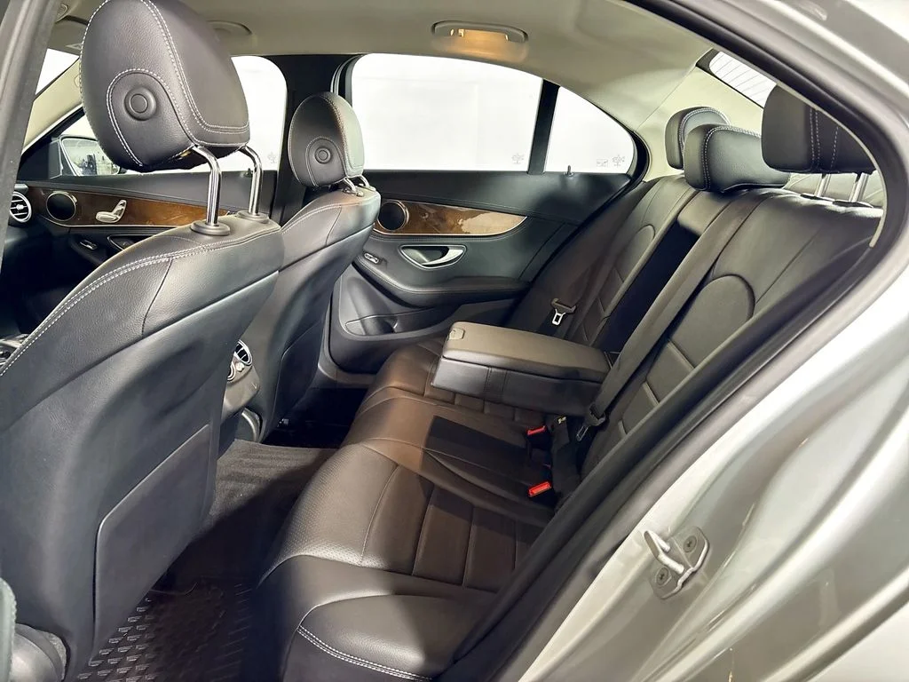 Used 2015 Silver Mercedes-Benz C 300 image 18