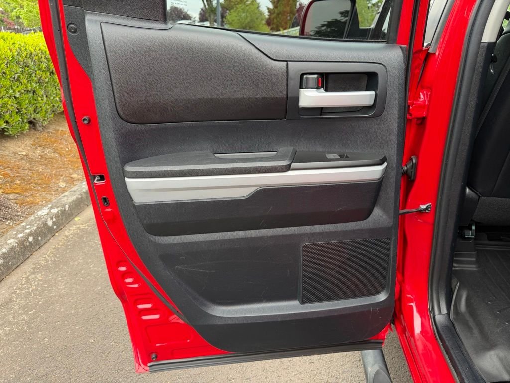 Used 2015 Radiant Red Toyota Limited image 27