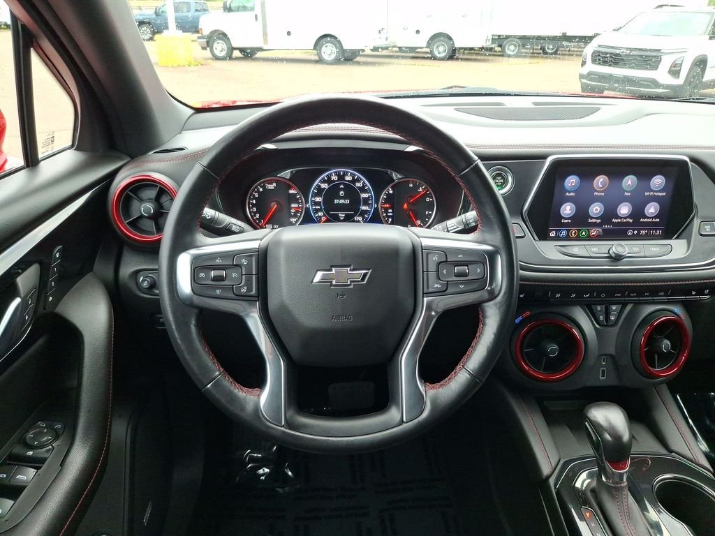 Used 2022 Red Chevrolet RS image 11