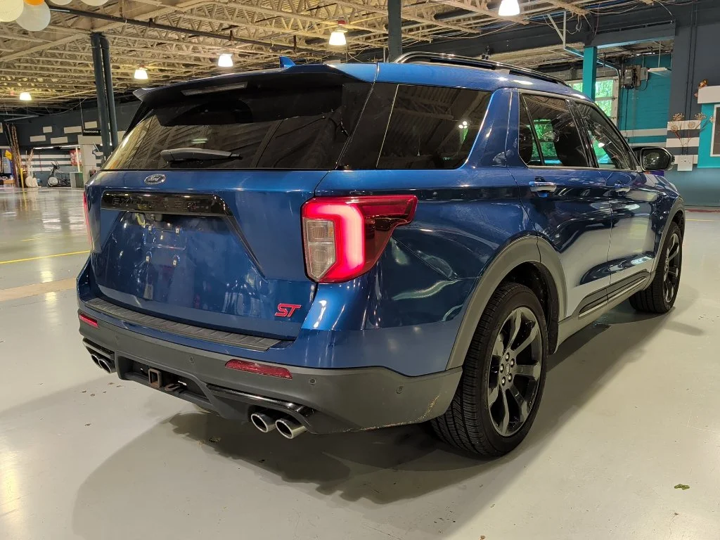 Used 2020 Blue Metallic Ford ST image 9