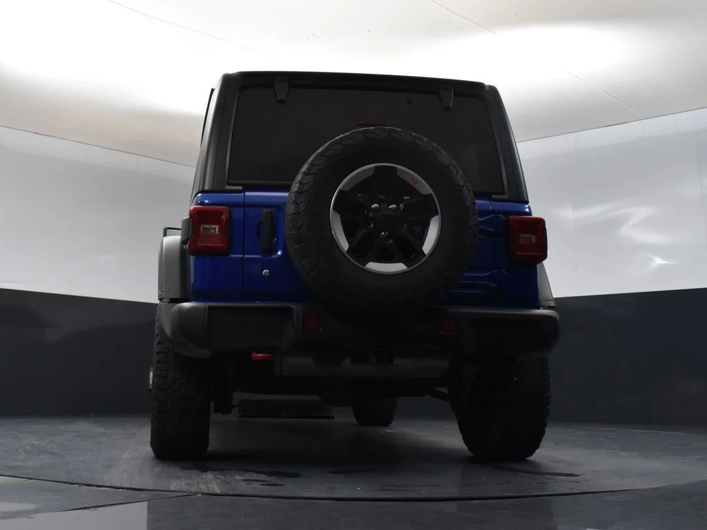 Used 2018 Blue Jeep Unlimited Rubicon image 12