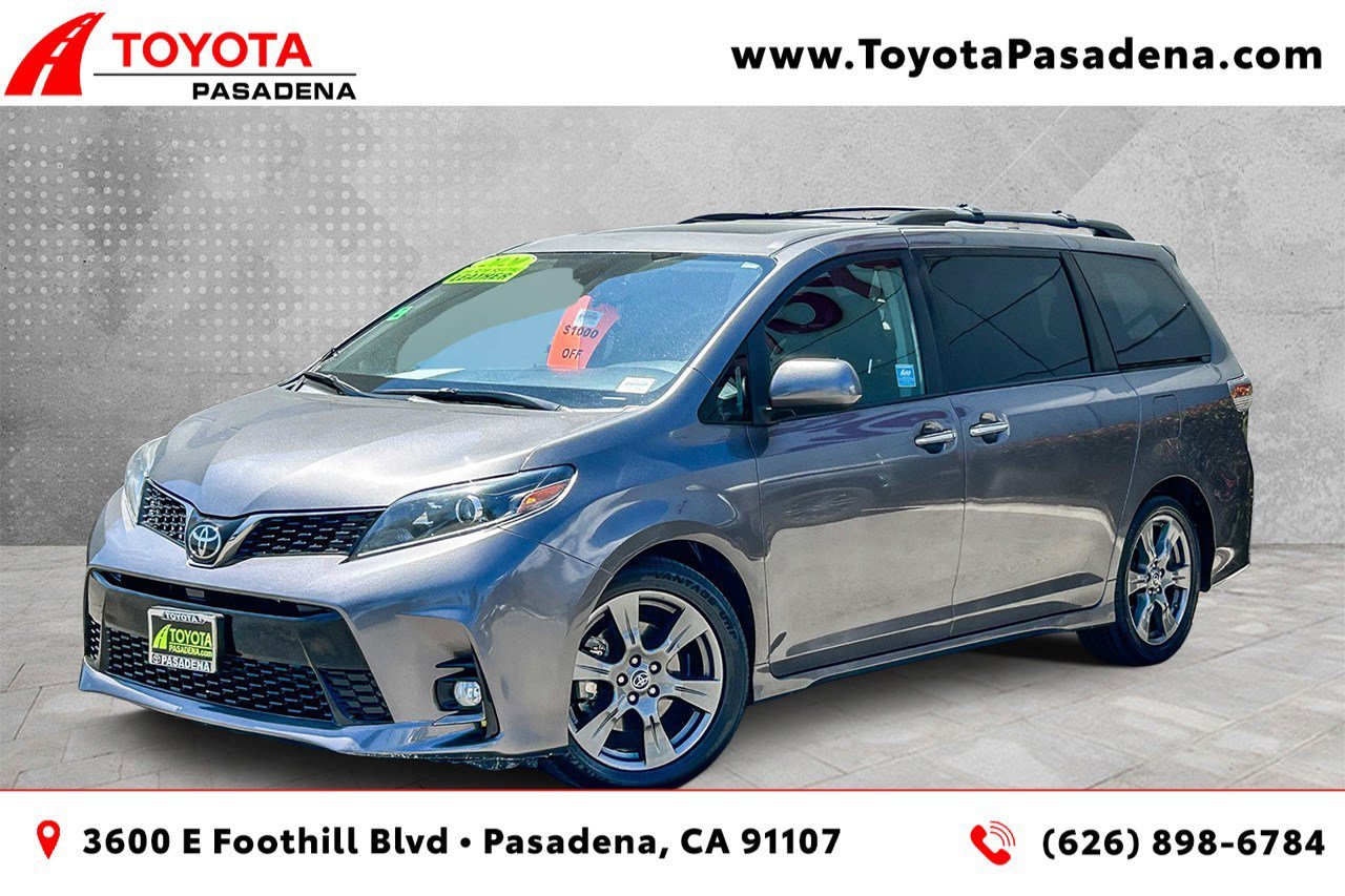 2020 Toyota Sienna SE V6 8-Passenger FWD's photo