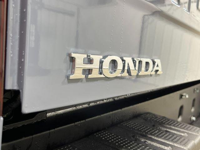 New 2026 Sonic Gray Pearl Honda RTL image 8