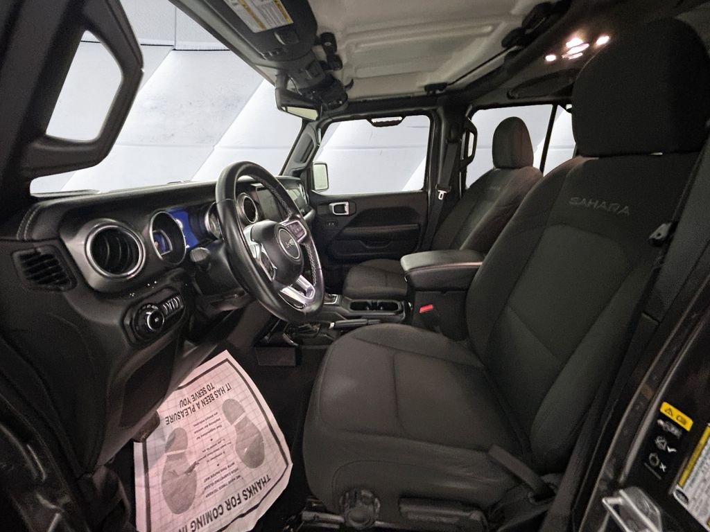 Used 2021 Gray Jeep Unlimited Sahara image 7