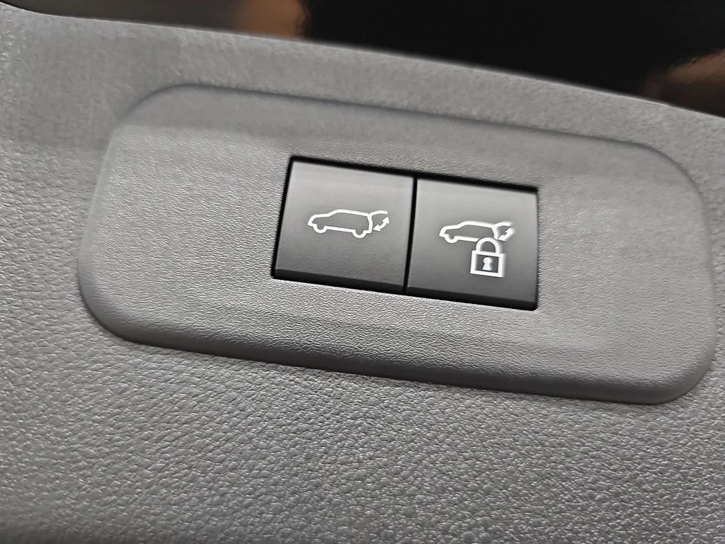 New 2026 Caviar Lexus PREMIUM image 13
