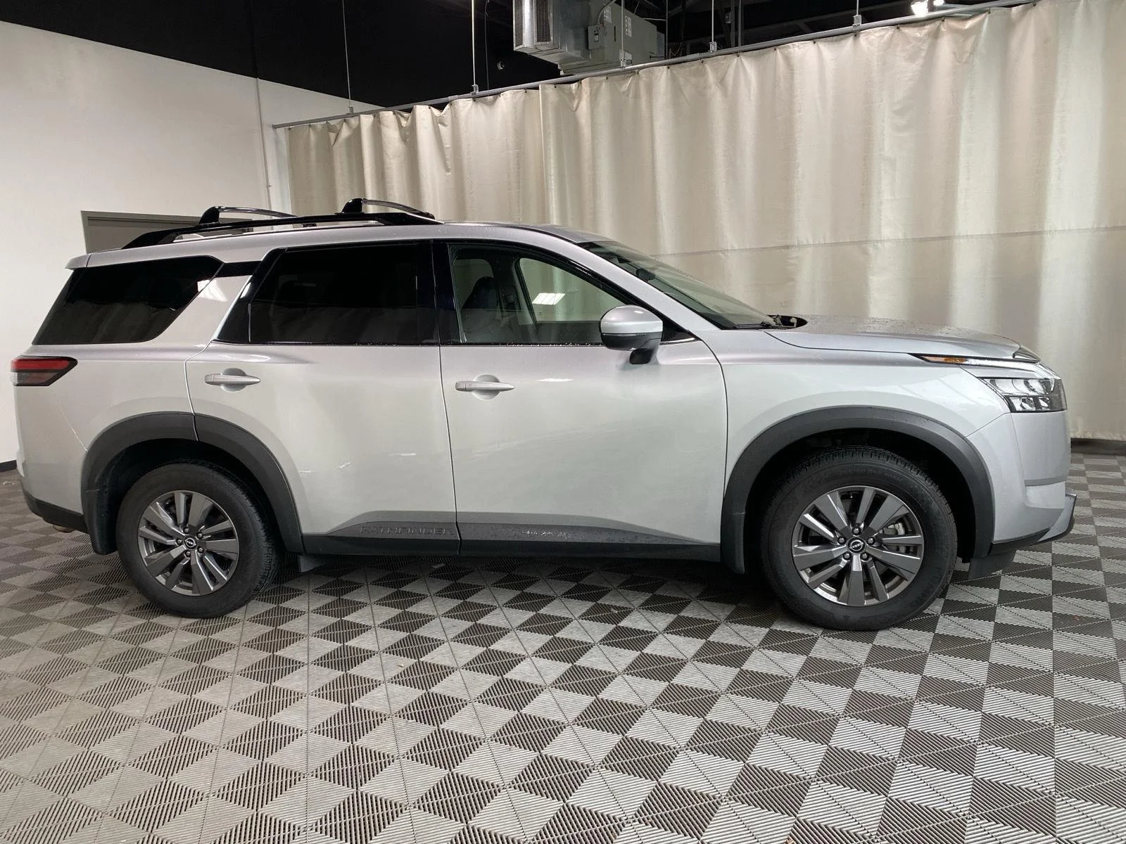 Used 2024 Brilliant Silver Metallic Nissan SV image 9