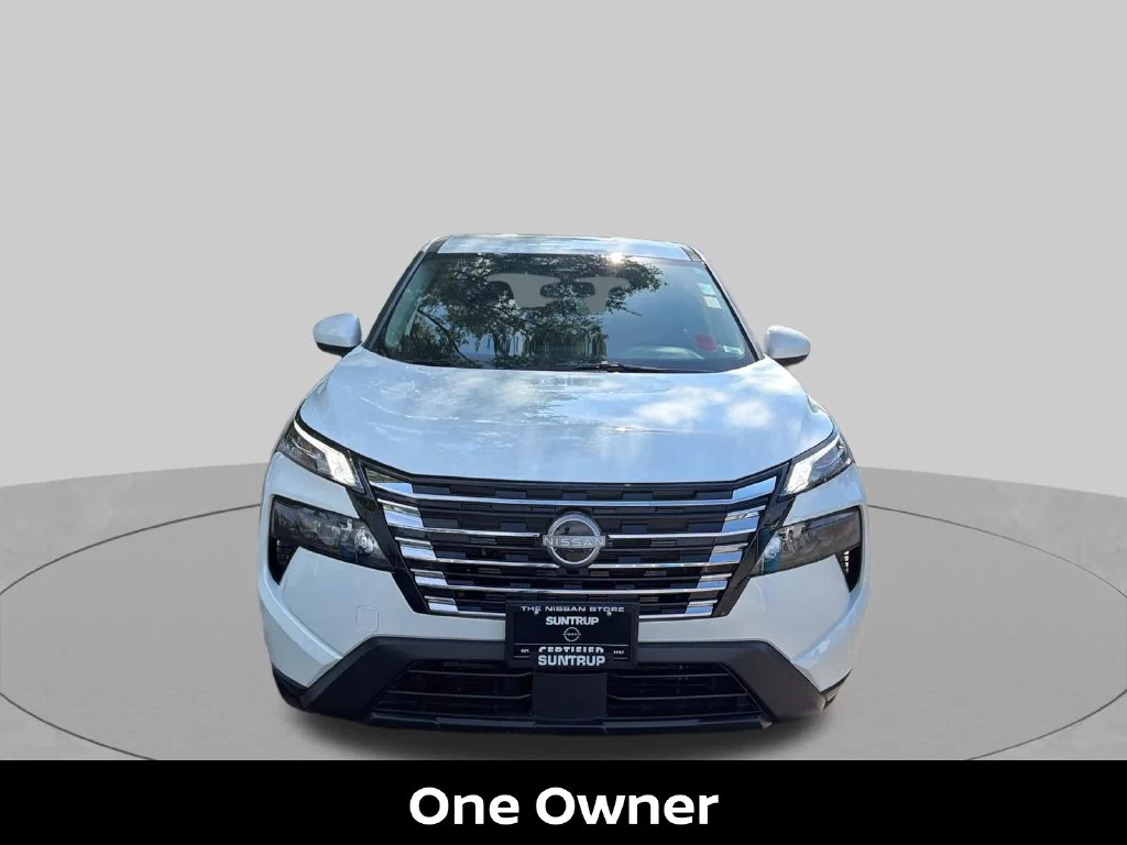 2026 Nissan Rogue SV - Photo 10