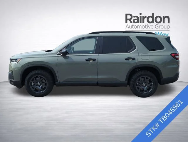 Certified Used 2026 Ash Green Metallic Honda TrailSport image 4