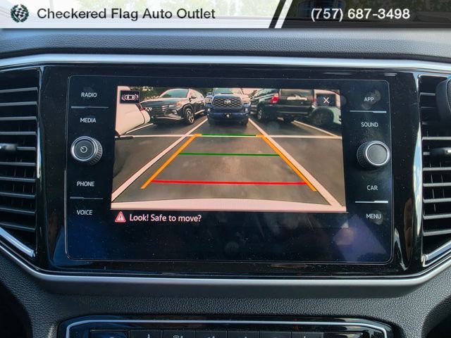 Used 2022 Pure White Volkswagen 2.0T SE w/Technology image 15