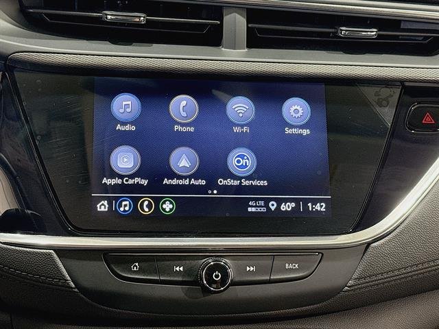 Used 2023 Summit White Buick Preferred image 13