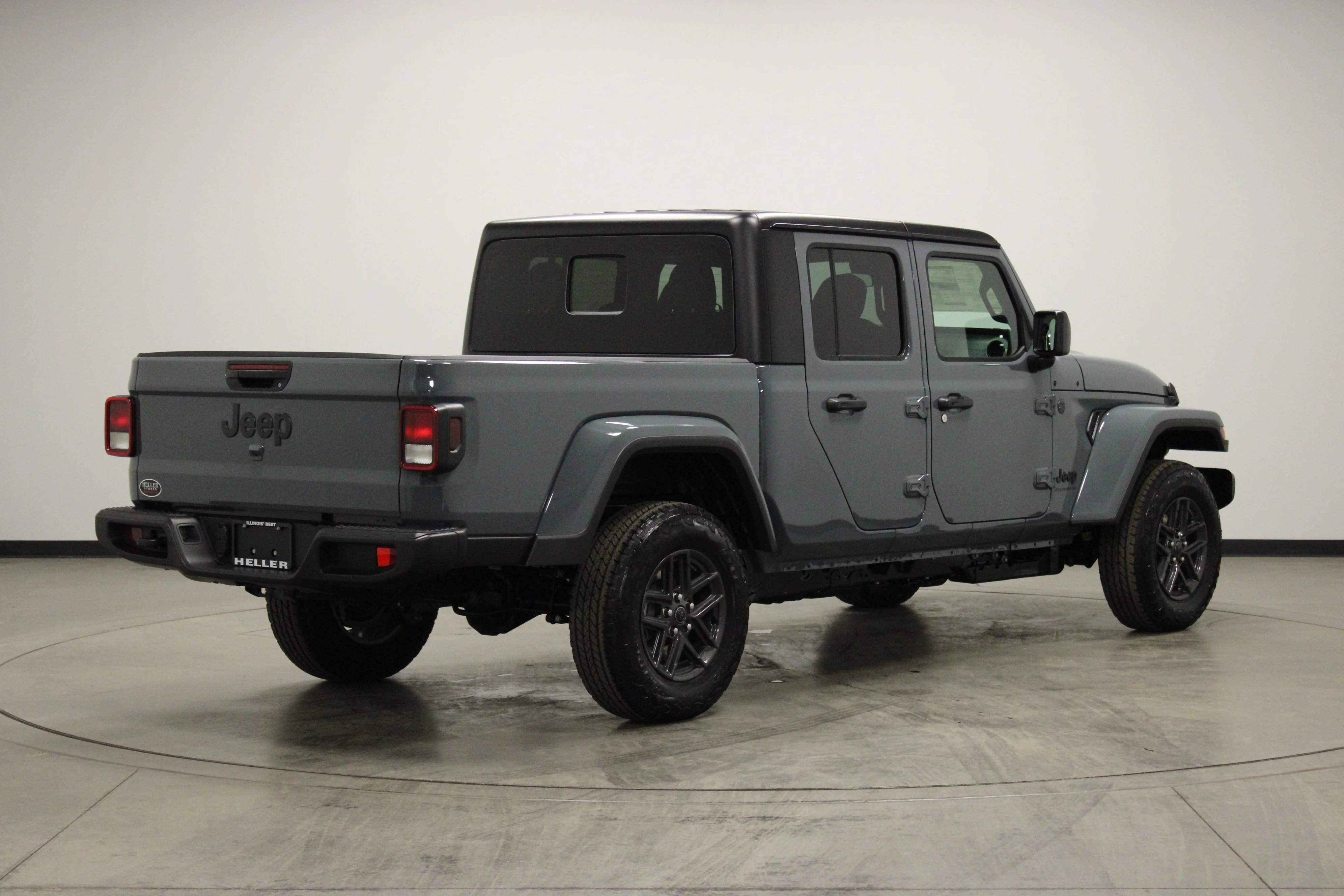 New 2026 Anvil Clear-Coat Exterior Paint Jeep Sport S image 8
