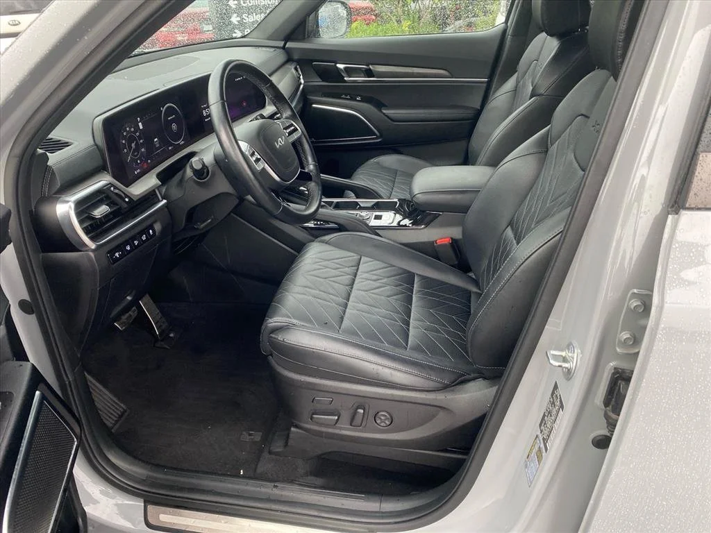 Certified Used 2024 Wolf Gray Kia SX-Prestige X-Pro image 10