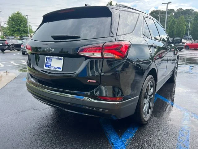 Used 2023 Mosaic Black Metallic Chevrolet RS image 6
