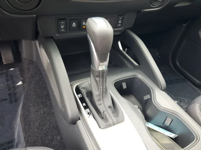 New 2026 Glacier White Nissan Crew Cab SV image 19