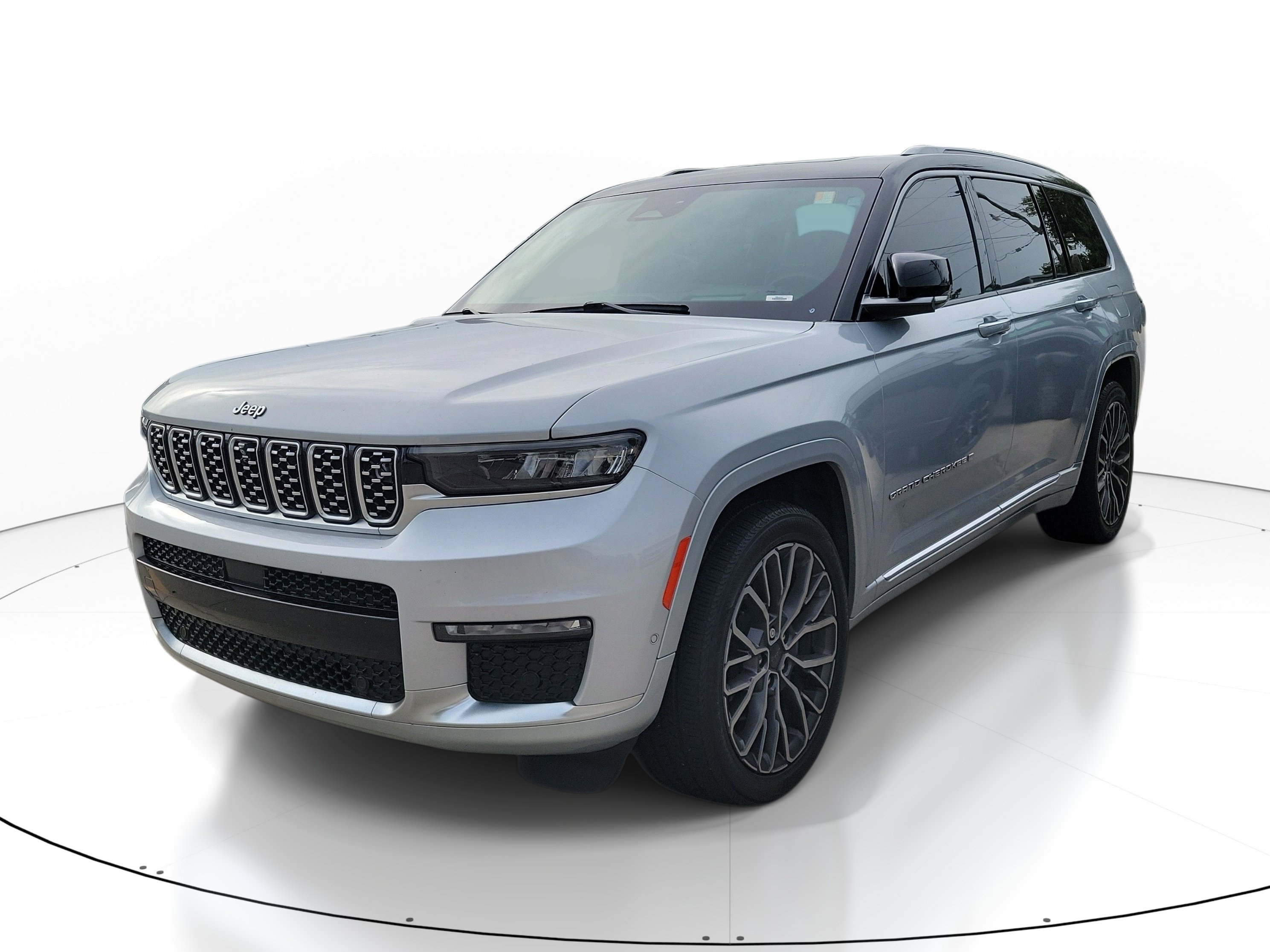 Used 2022 Silver Zynith Jeep Summit Reserve image 3
