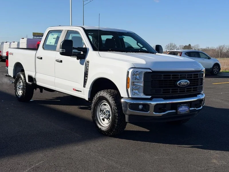 New 2026 Oxford White Ford F-250® XL image 3