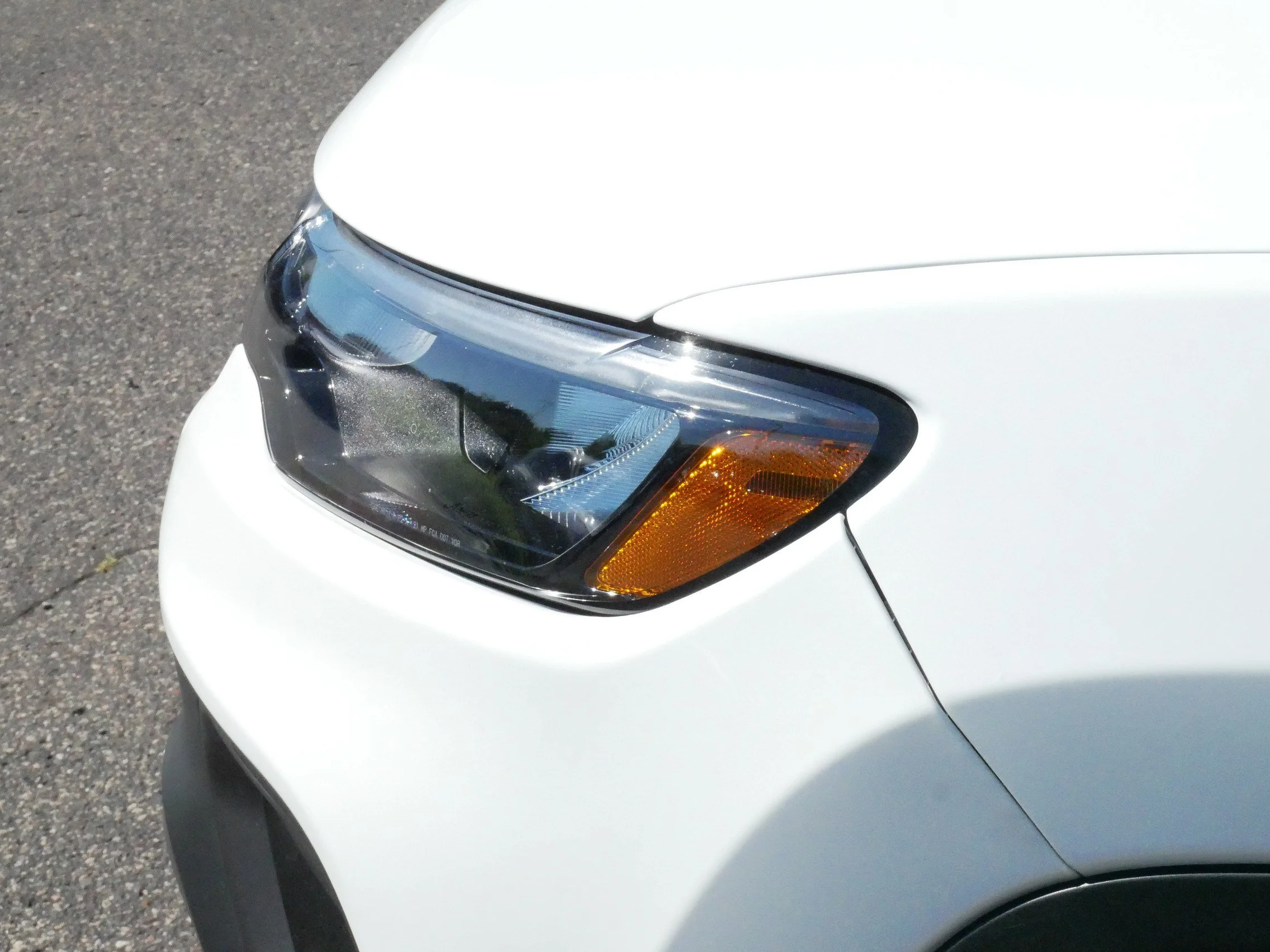 Used 2025 Bright White Clearcoat Jeep Trailhawk image 16