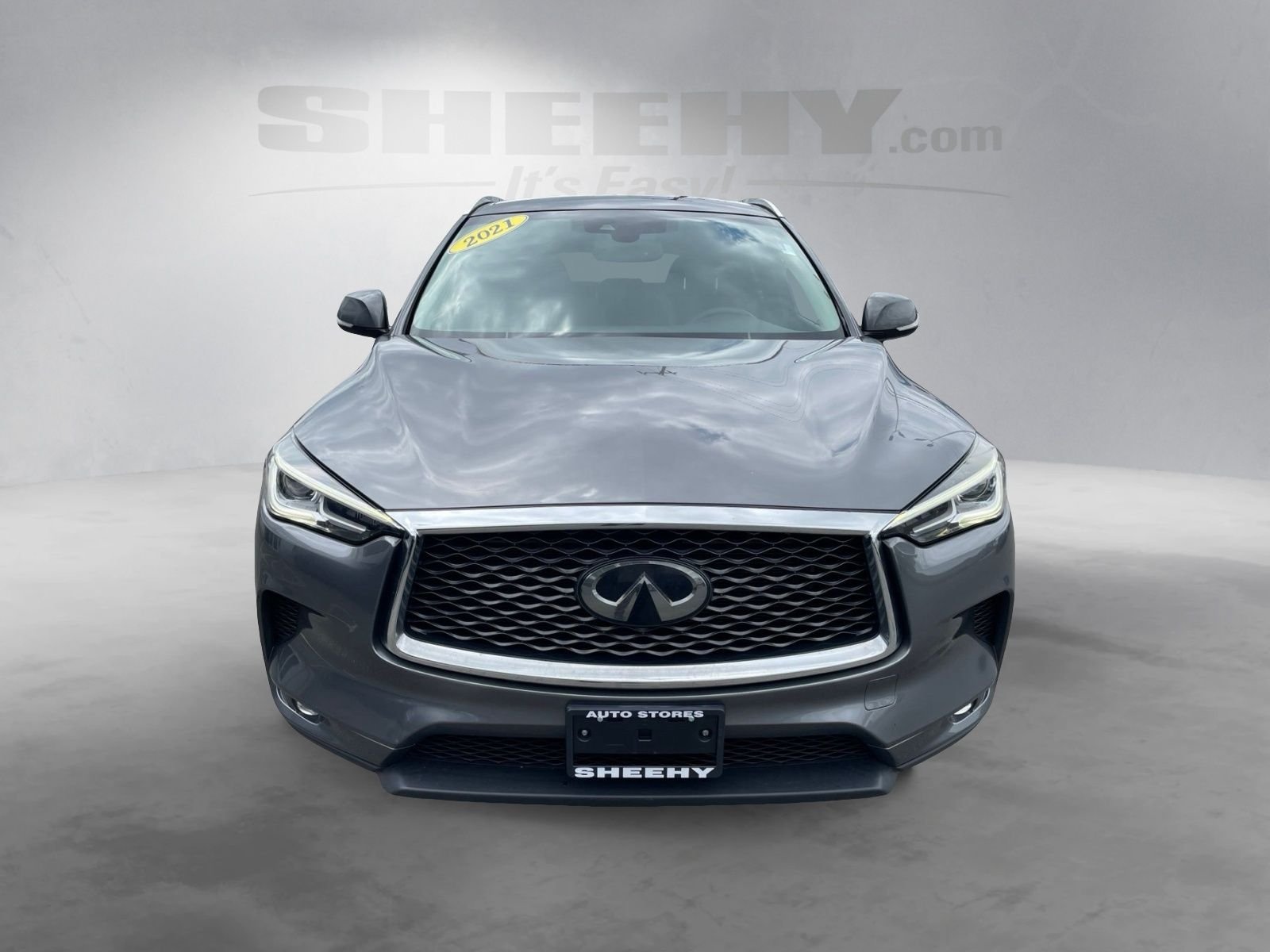 Used 2021 Gray INFINITI LUXE image 17