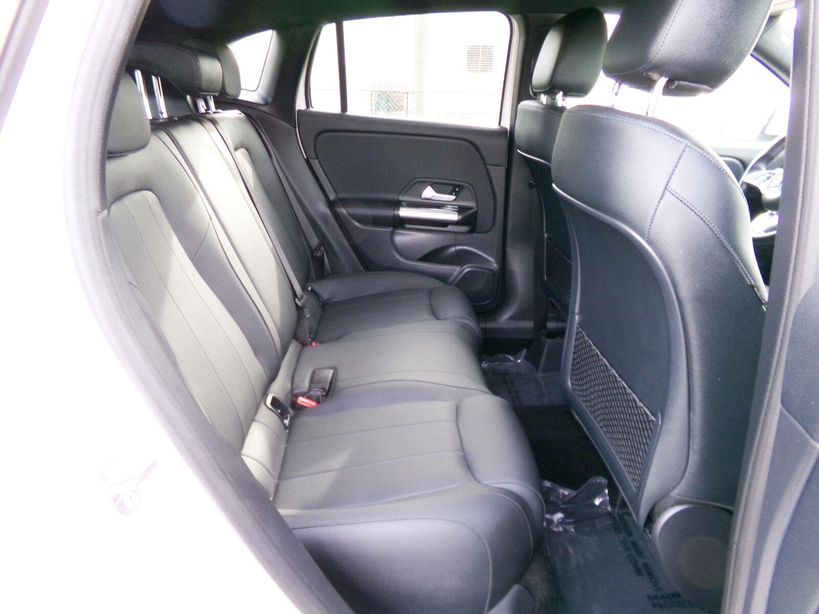 2025 Mercedes-Benz GLA GLA250 - Photo 14