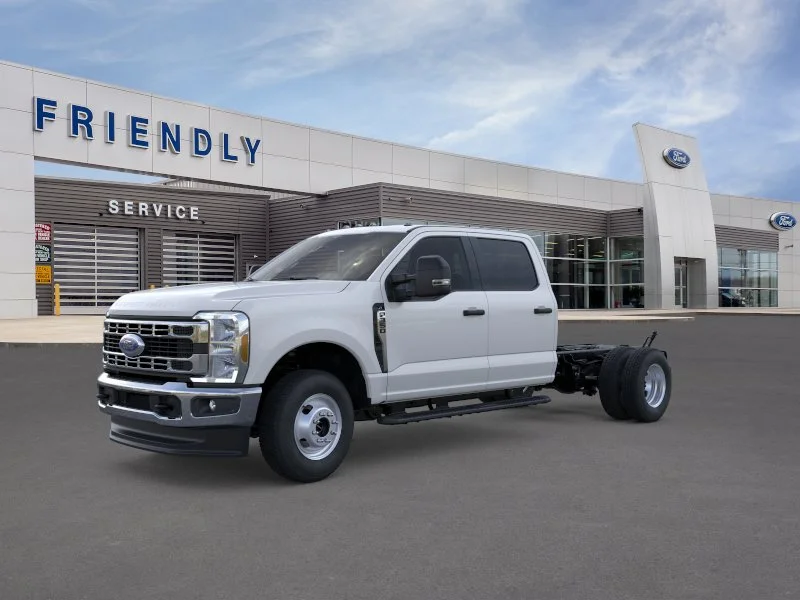 2026 Ford F-350 XL 4x4 Crew Cab 179-In DRW's photo