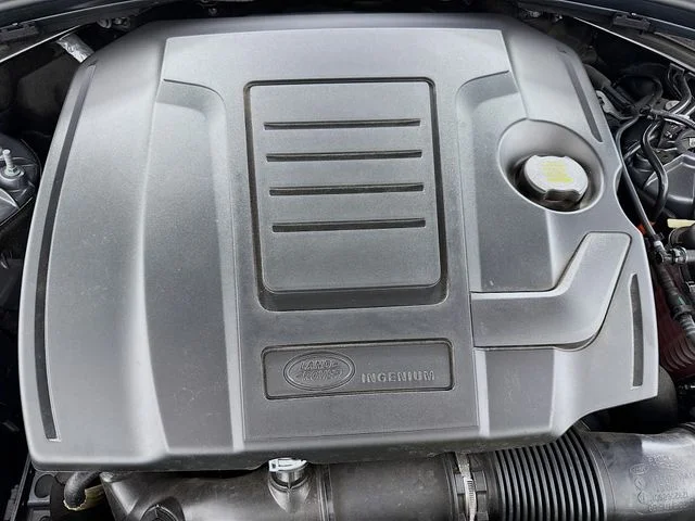 Certified Used 2026 Gray Land Rover S image 32