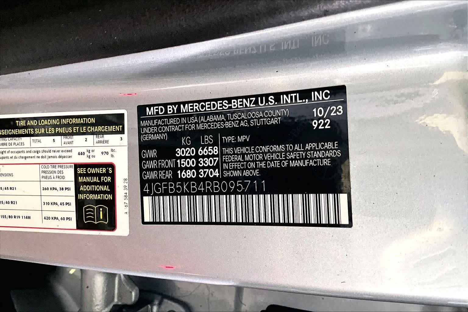 Certified Used 2024 Cirrus Silver Metallic Mercedes-Benz GLE 450 image 33