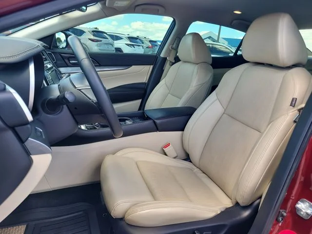 Used 2017 Red Nissan 3.5 SV image 19