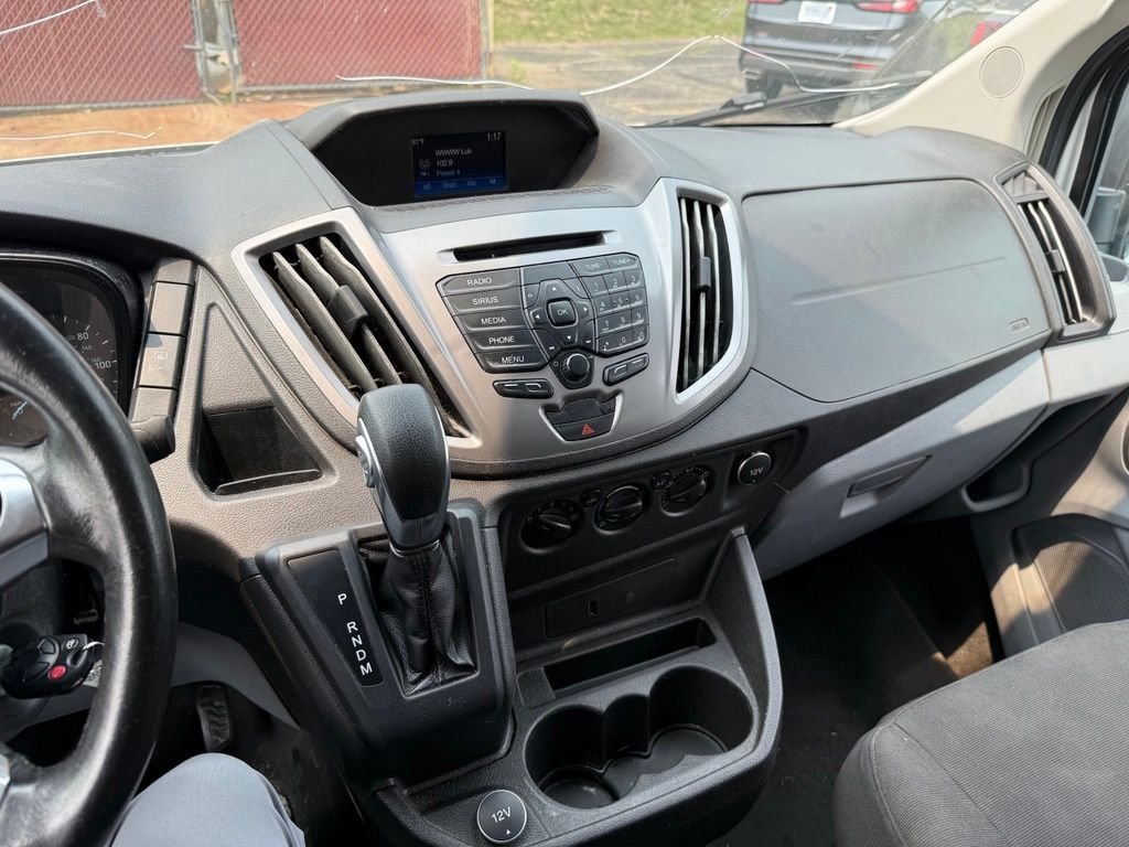 Used 2017 White Ford XLT image 10