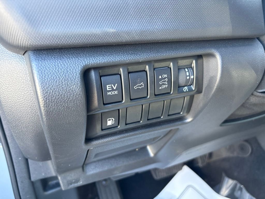 Certified Used 2025 Beige Subaru Limited image 20
