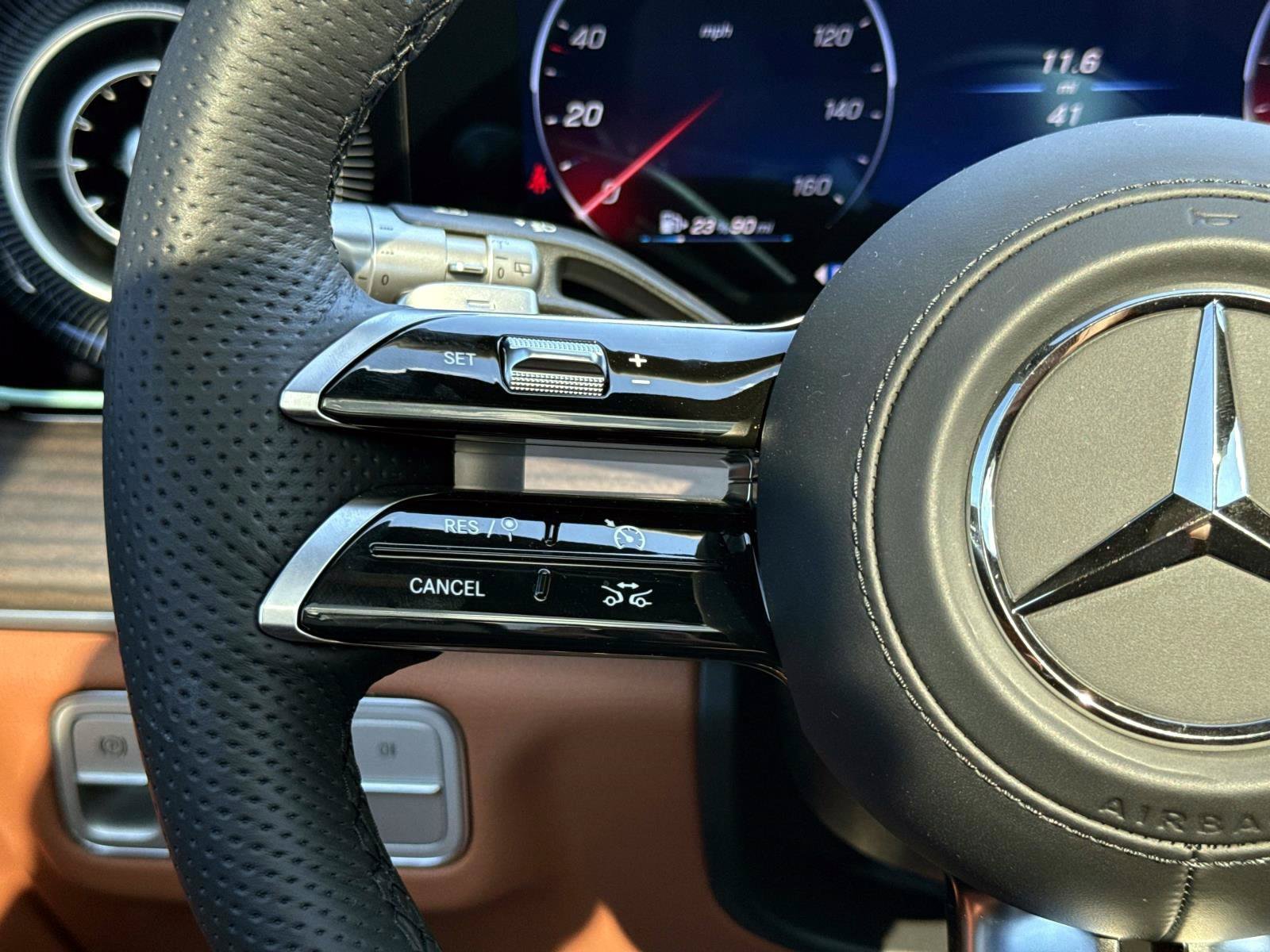 New 2027  Mercedes-Benz 450 4MATIC® SUV image 34