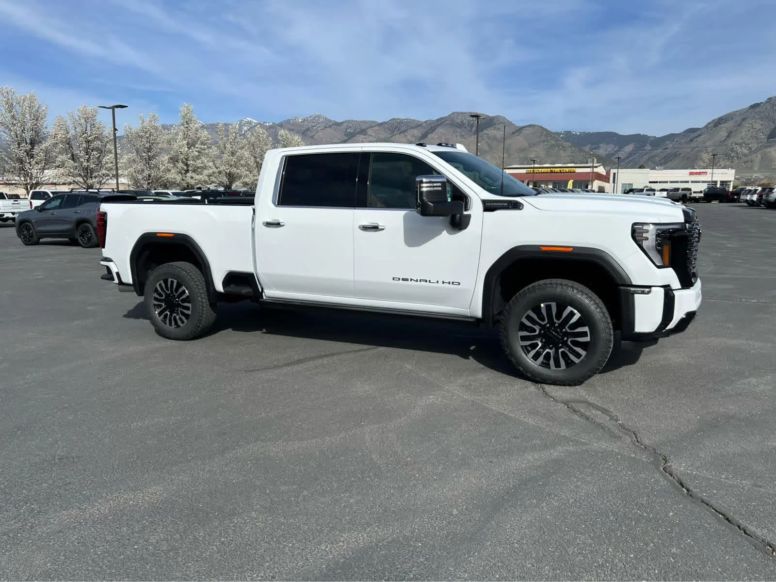 2026 GMC Sierra 3500HD Denali Ultimate - Photo 7