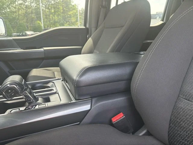 Used 2023 Silver Ford XLT image 21