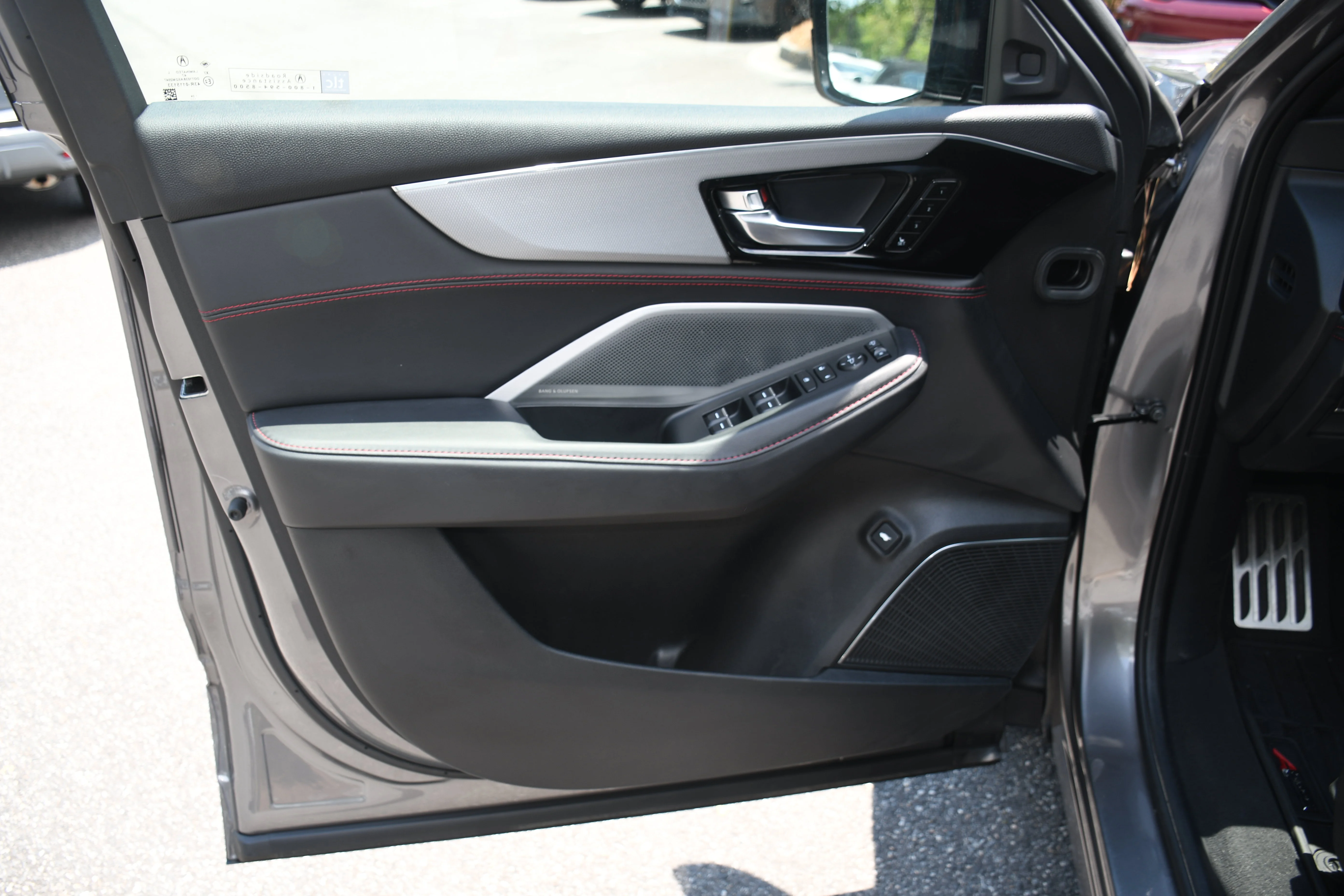 Used 2025  Acura A-Spec image 10