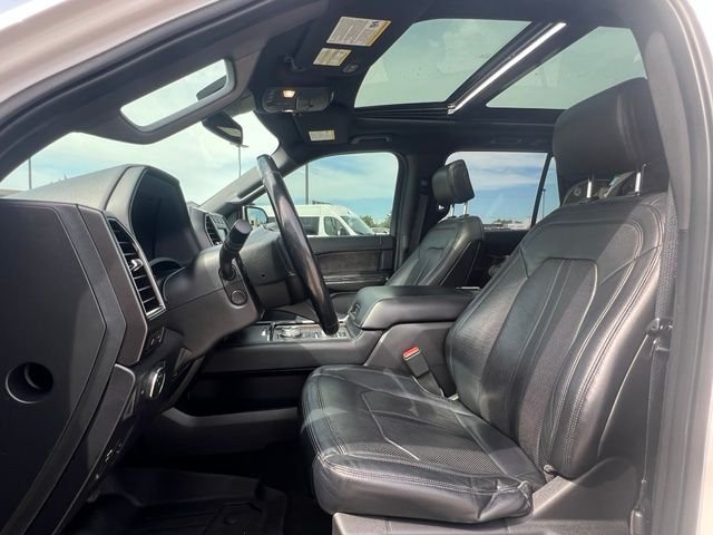 Used 2019 White Platinum Clearcoat Metallic Ford Limited image 8