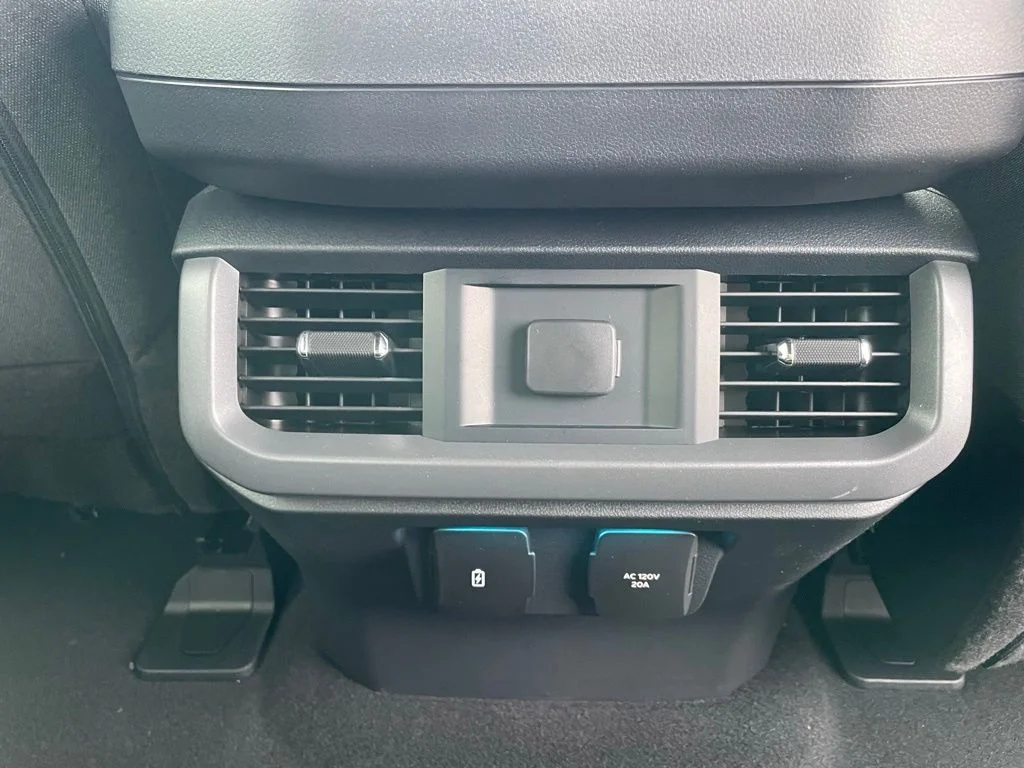2025 Ford F-150 XLT - Photo 60