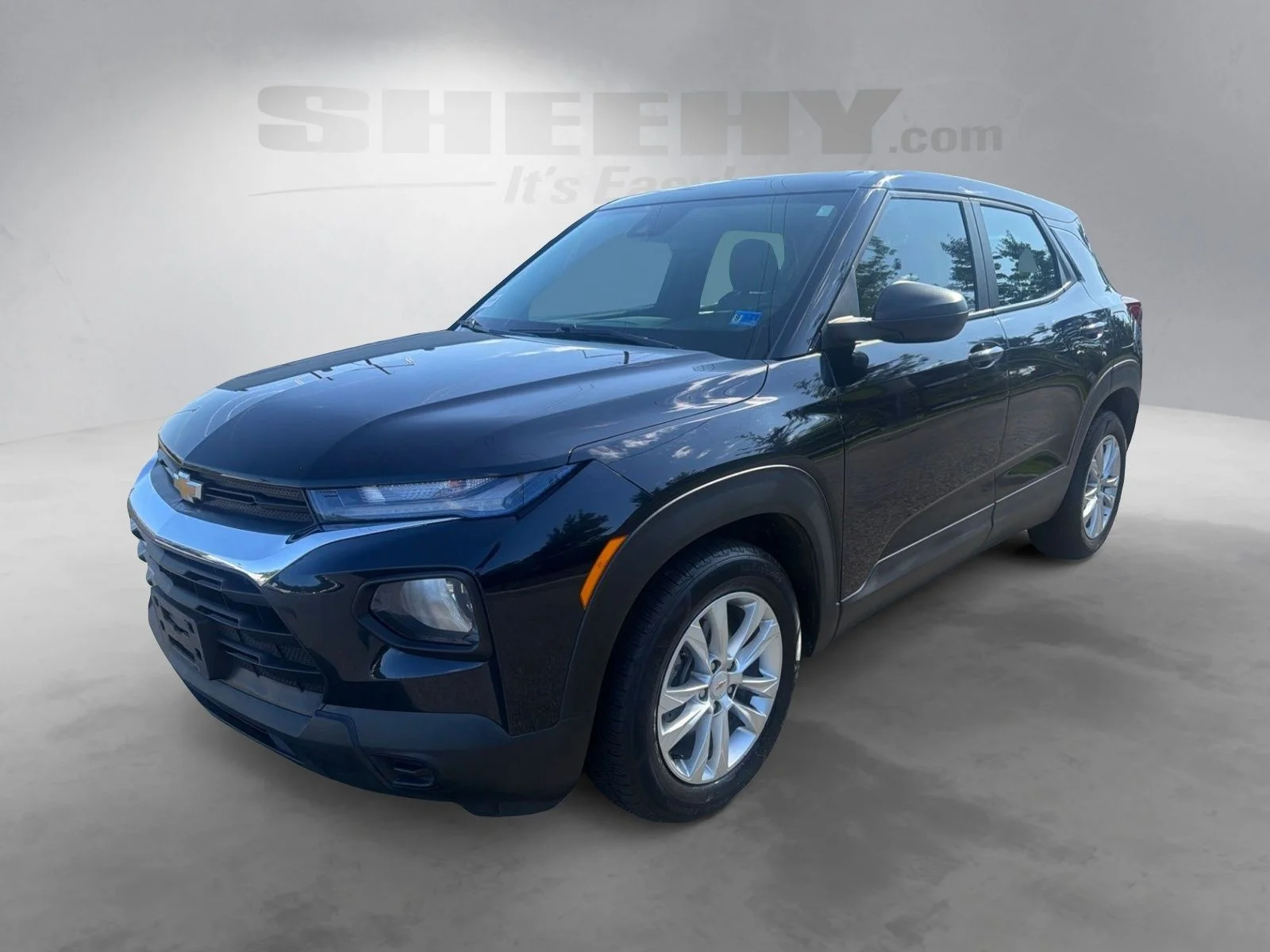 Used 2021 Midnight Blue Metallic Chevrolet LS image 16