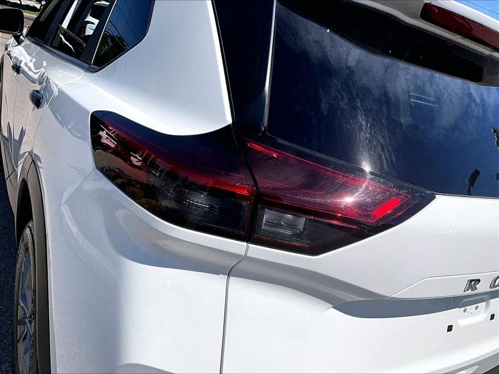 Certified Used 2023 White Nissan S image 32