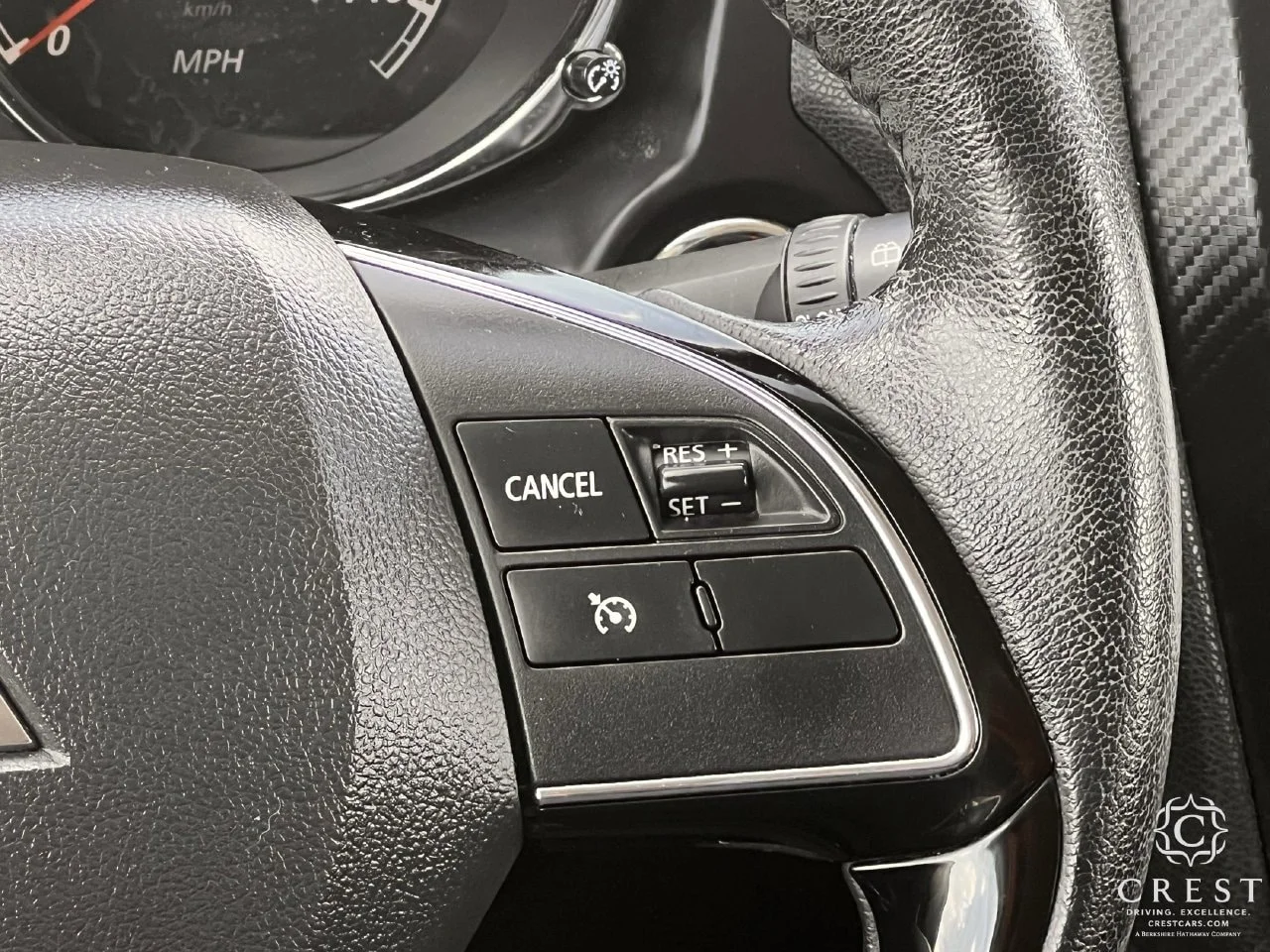 Used 2018 Labrador Black Mitsubishi 2.4 SE image 13