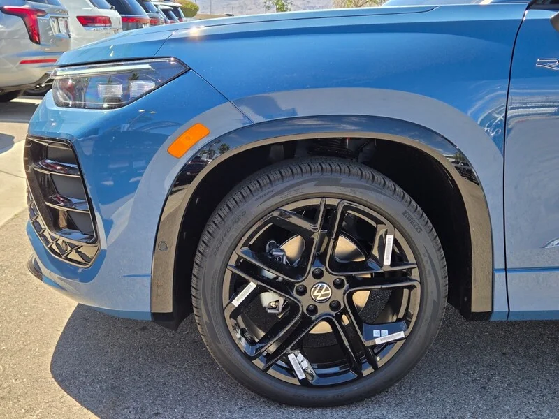 New 2026 Blue Volkswagen 2.0T SE R-Line Black image 5