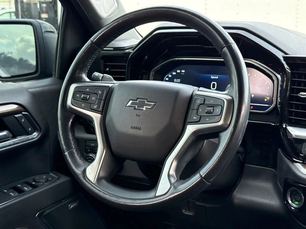 Used 2022 Glacier Blue Metallic Chevrolet RST image 21