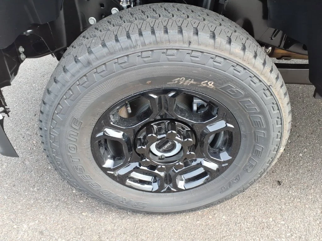 New 2026 Oxford White Ford F-350® XL image 9