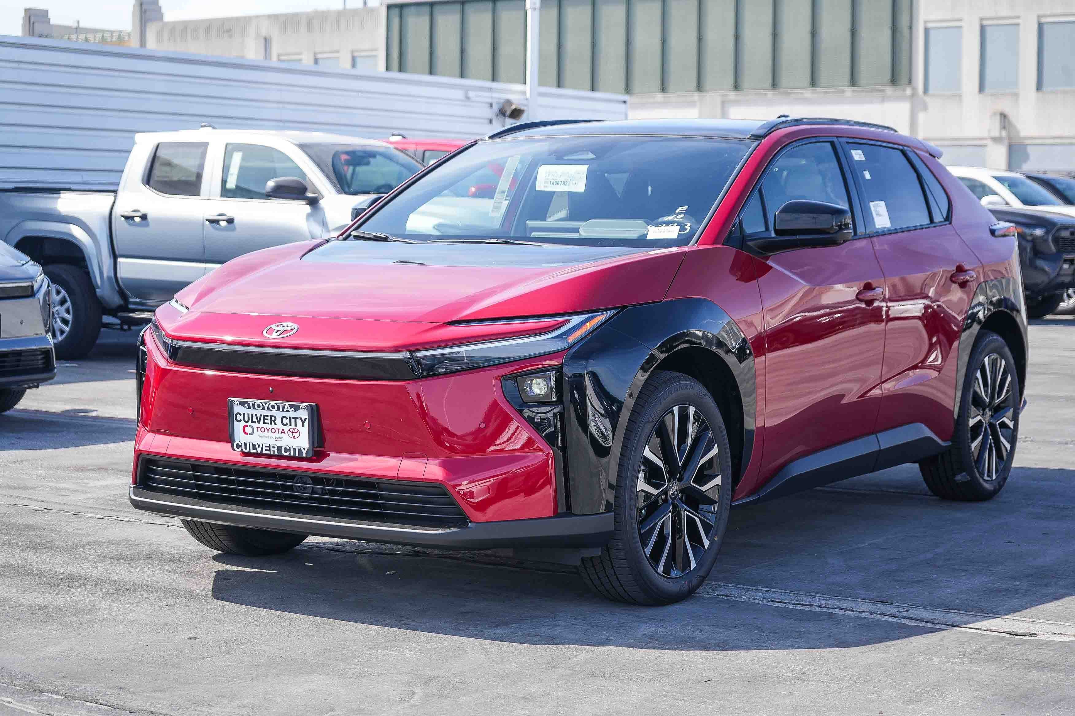 New 2026 Supersonic Red <sup>1</sup> Toyota  Limited image 3