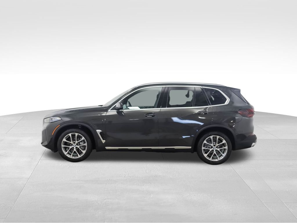 Used 2026 BMW X5 50e with VIN 5UX43EU02T9292121 for sale in Minneapolis, Minnesota
