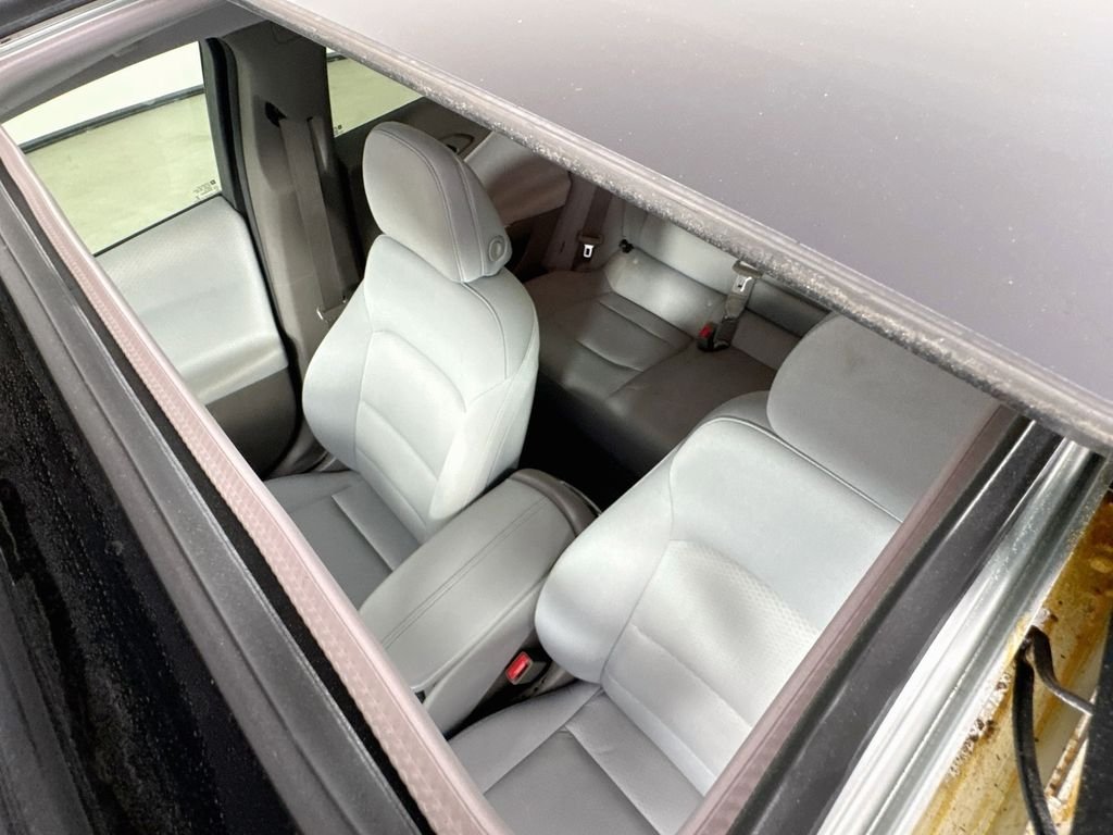 Used 2021 Northsky Blue Metallic Chevrolet LT image 26