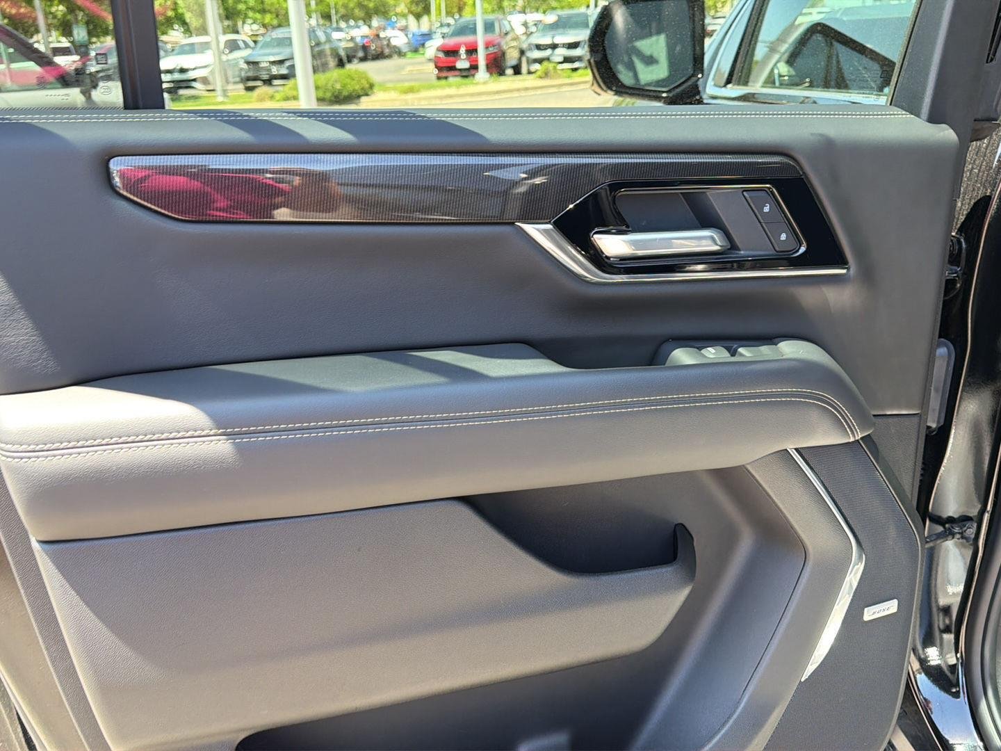 Used 2026 Onyx Black GMC Elevation image 20